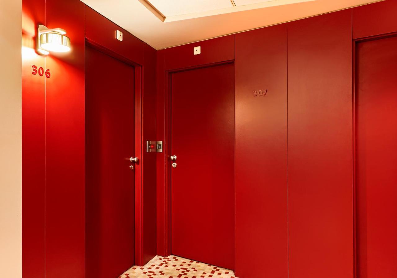 Monet Hotel Plovdiv Buitenkant foto